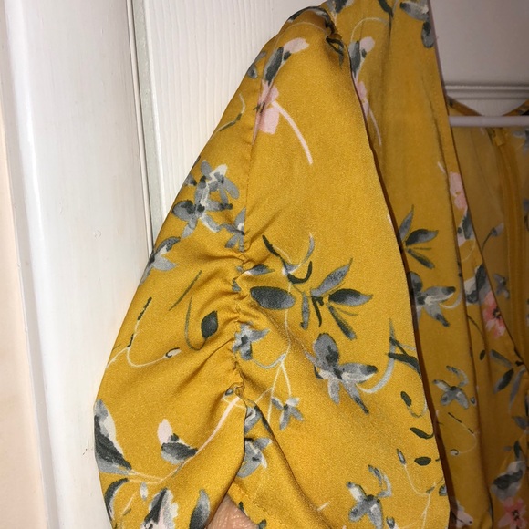 NWT! Express Dress! Size 12! 👗 - Picture 5 of 9